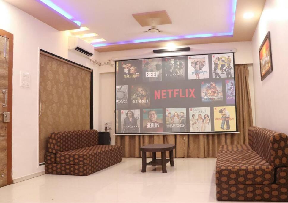 Stayhaven Aqua With Pvt Theatre & Pool Bombay Eksteriør billede
