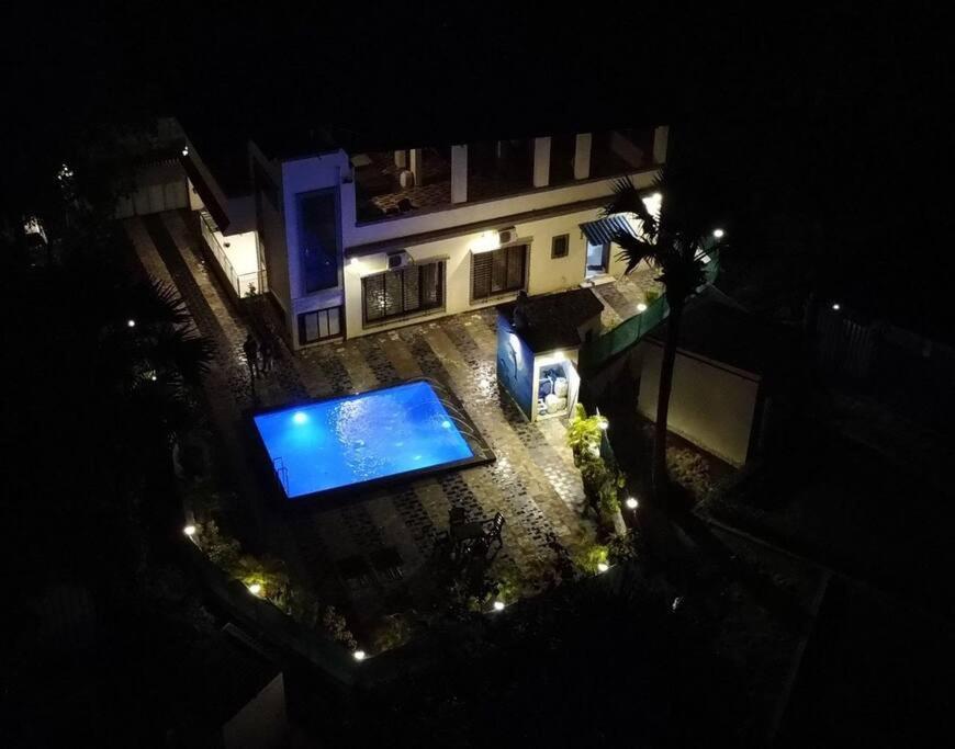 Stayhaven Aqua With Pvt Theatre & Pool Bombay Eksteriør billede